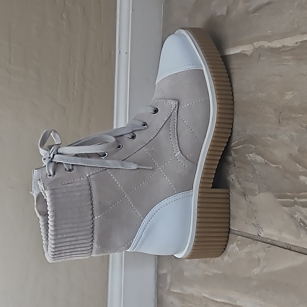 Vaneli Mage Boots